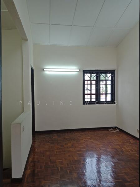 Level 1 - Living Hall : Newly Painted & New Switches