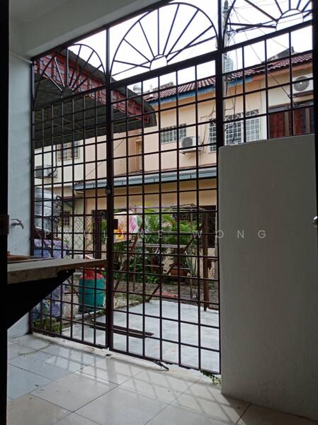 Cemented Backyard - 7 feet