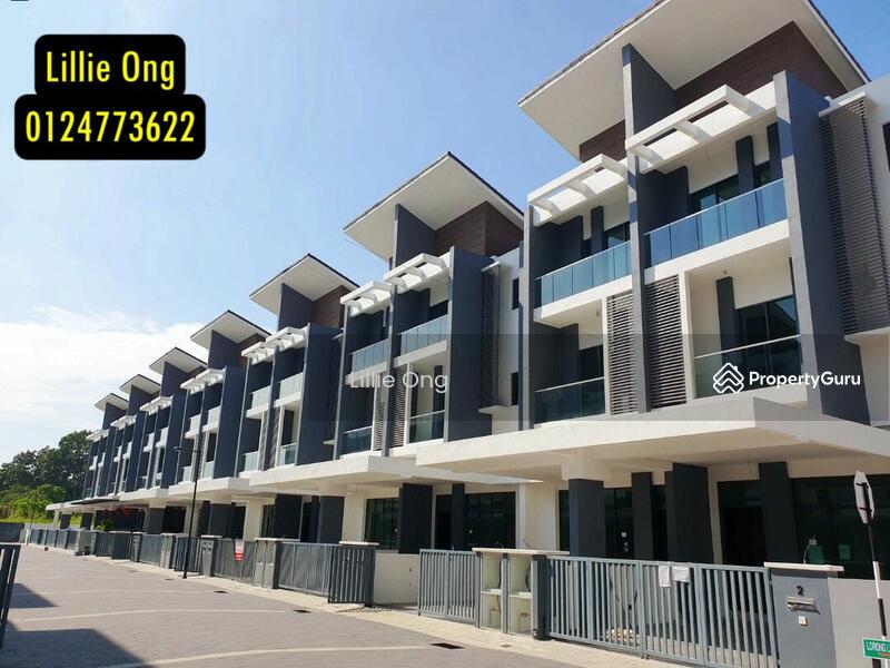 3 Storey Terrace House Spectrum Garden, Kota Permai, Taman Lembah