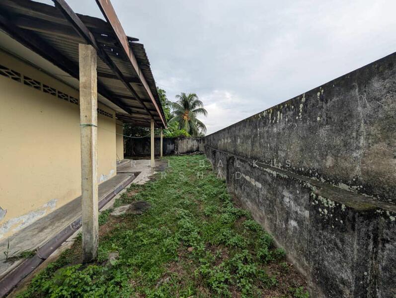 For Sale - SS1 Kampung Tunku