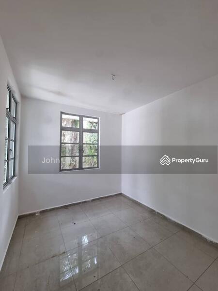 For Sale - 2-Storey Semi-D @ Taman Desa Manjung