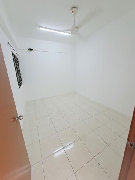 Apartment for Sale at Green Suria @ Bandar Tun Hussein Onn - Remy Lim - Interior - PropertyGuru.com.my