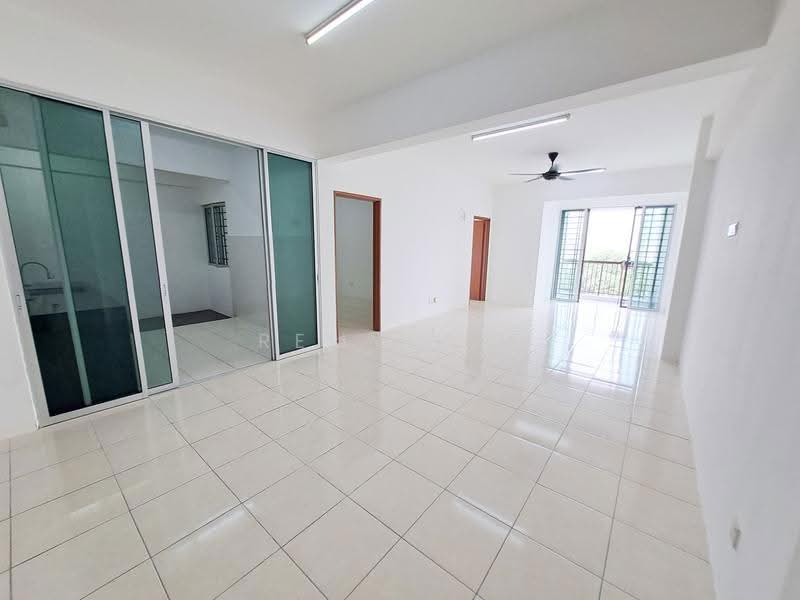 Apartment for Sale at Green Suria @ Bandar Tun Hussein Onn - Remy Lim - Living Room - PropertyGuru.com.my