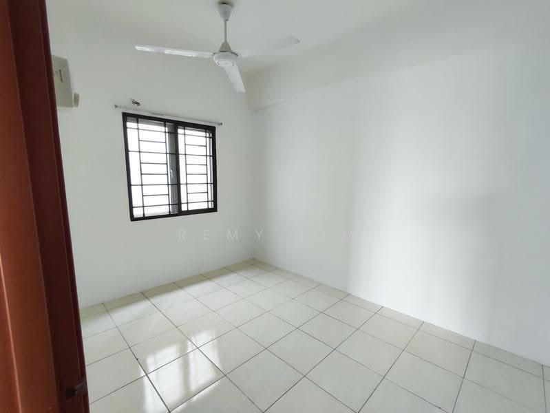 Apartment for Sale at Green Suria @ Bandar Tun Hussein Onn - Remy Lim - Interior - PropertyGuru.com.my
