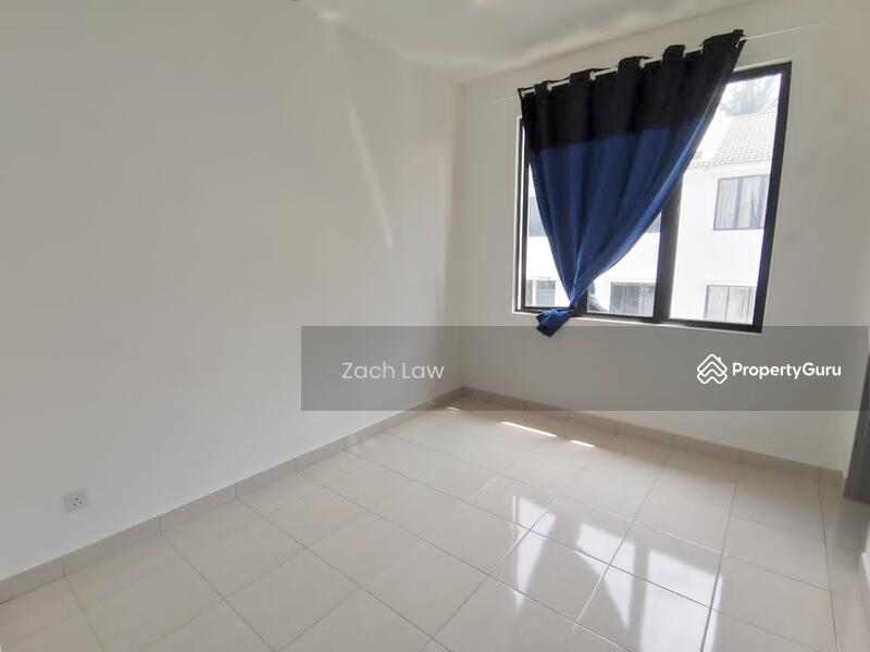 Double Storey House Taman Austin Duta Jln Austin Duta 2, Setia