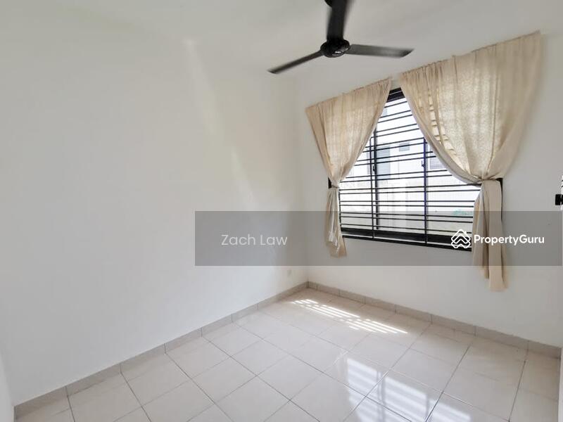 Double Storey House Taman Austin Duta Jln Austin Duta 2, Setia