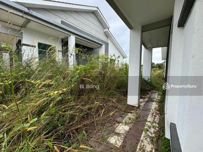 Untuk Dijual - Semi-D house at Bemban