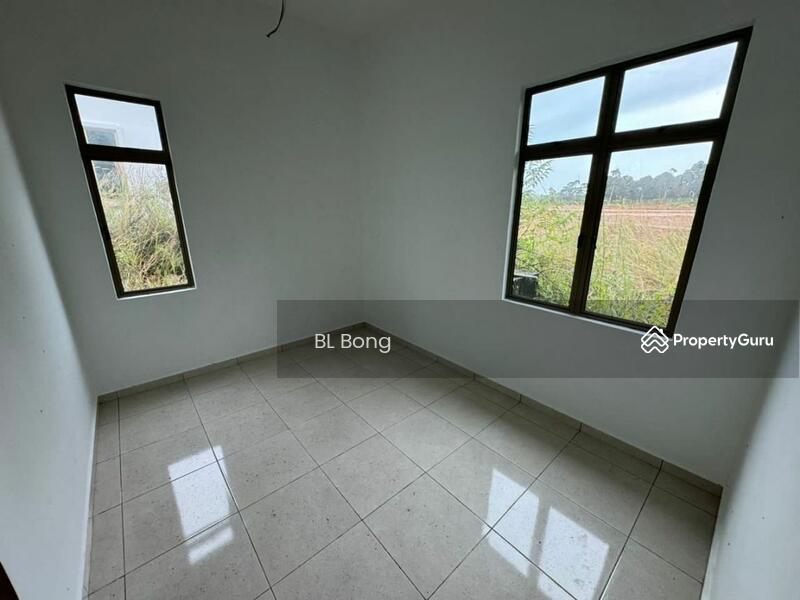 Untuk Dijual - Semi-D house at Bemban