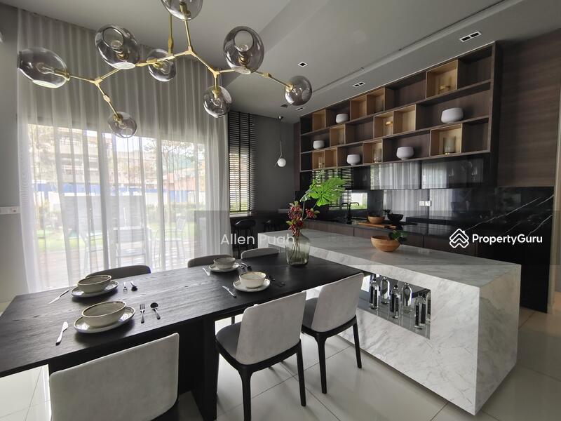 Untuk Dijual - New 2 Sty Bungalow Freehold 55x85 Semenyih