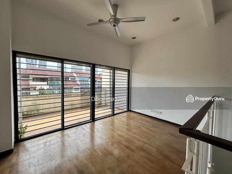 Rumah Teres 2.5-Tingkat untuk Dijual di Taman Esplanad (Bukit Jalil) - Daphne Lim - PropertyGuru.com.my