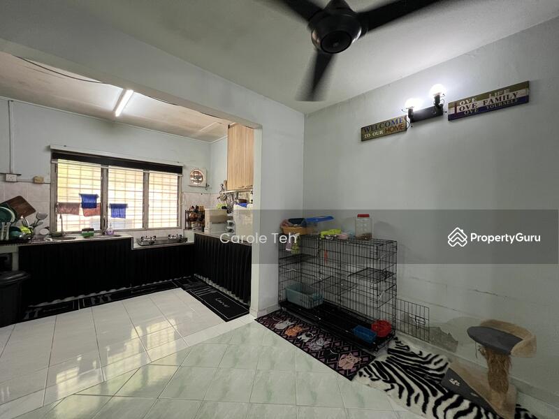 Taman Castlefield, Lorong Badang 10, Sungai Besi, Kuala Lumpur, 3 Bedrooms, 1100 sqft, 2storey
