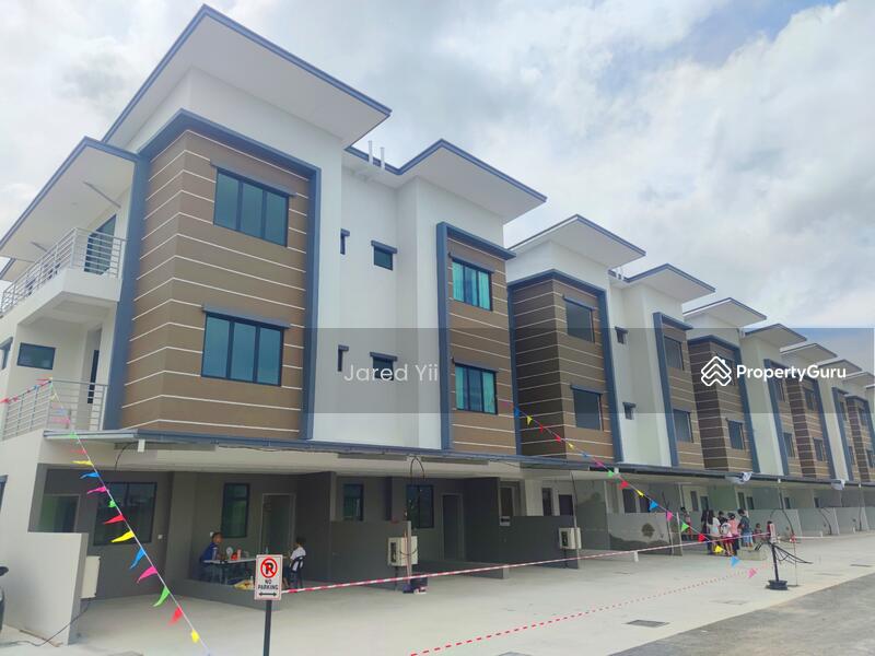 For Sale - Green Acres 2 Moyan Townhouse