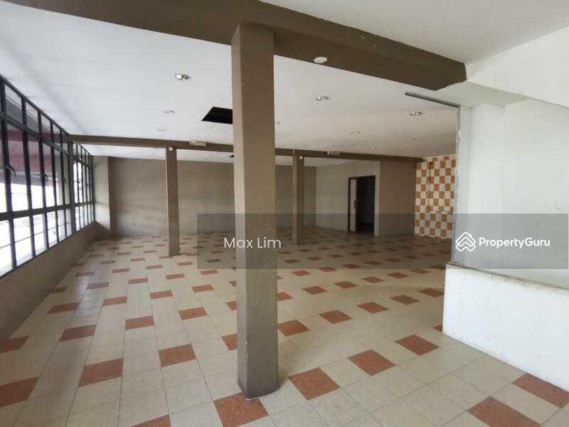 3 Storey Commercial Shop House Jalan Penang, Penang
