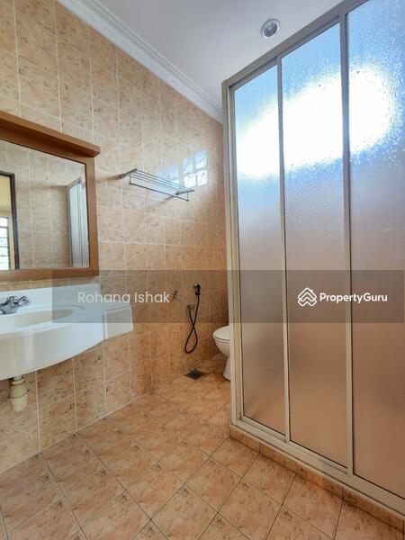 Bungalow for Sale in Kuala Selangor (Selangor) - Rohana Ishak - PropertyGuru.com.my