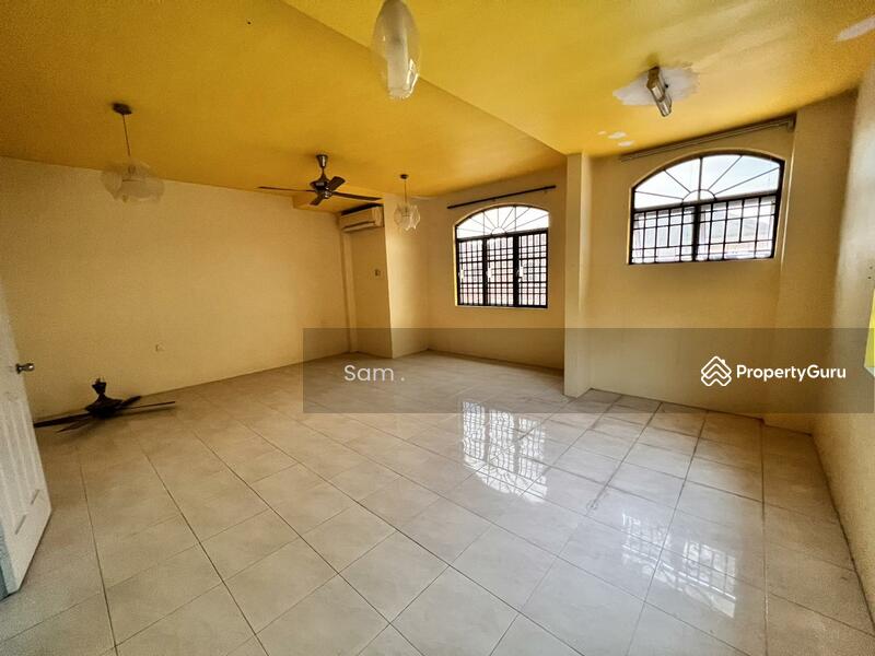 Gunung Rapat Double Storey Intermediate Corner House, Gunung Rapat