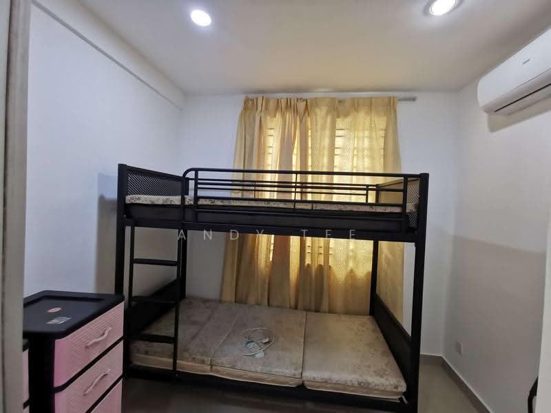 Kediaman Servis untuk Disewa di Menara U2 - Andy Tee - Bedroom 2 With AC - PropertyGuru.com.my