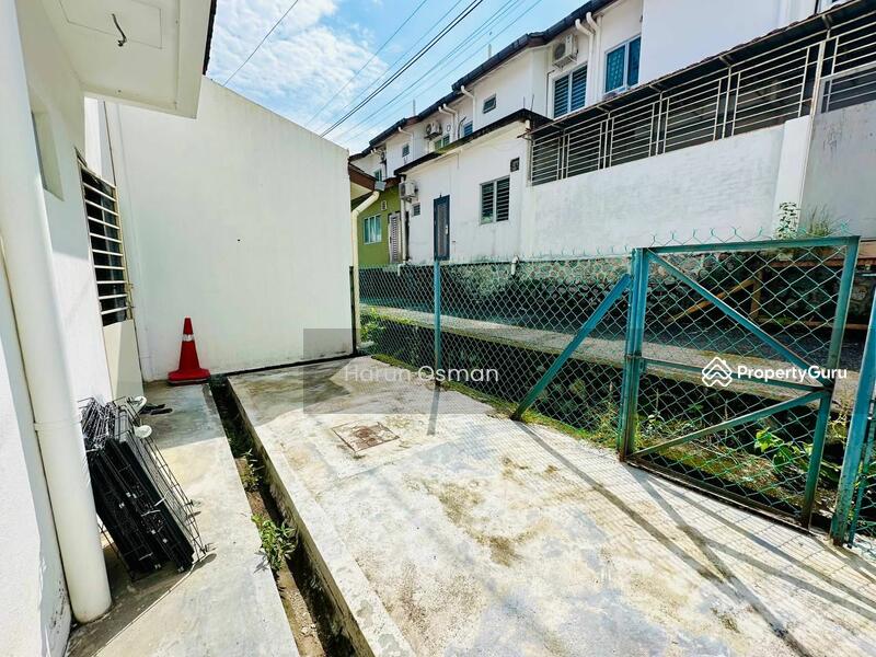 2 Storey Terrace Hill Park Homes, Semenyih, Kajang, Selangor, Pekan Semenyih, Semenyih, Selangor