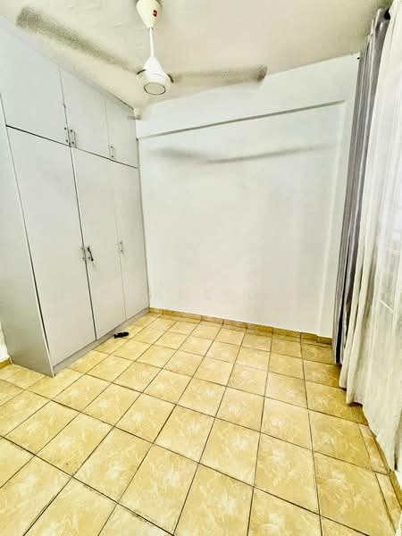 Pangsapuri untuk Dijual di Pangsapuri Cemara - Firdaus Dauz - Interior - PropertyGuru.com.my