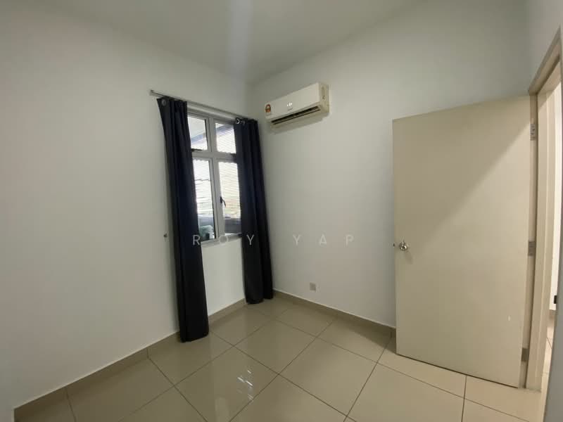 Service Residence for Rent at Meridin Bayvue Serviced Apartment - Roy Yap - PropertyGuru.com.my