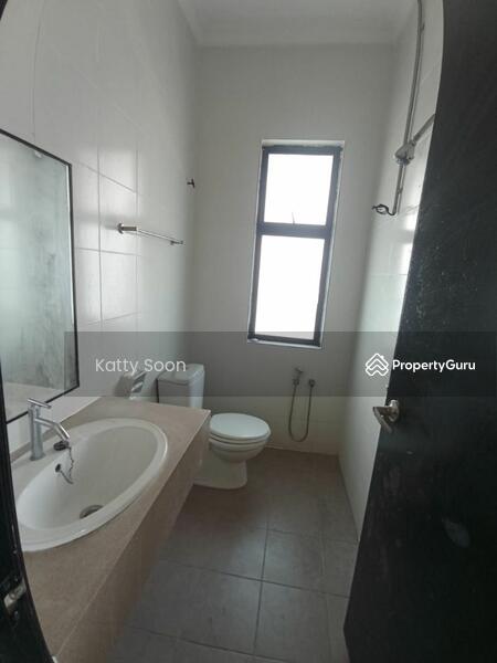 For Sale - Avenue Two (Avenue 2) Townvilla/Townhouse, Bandar Tun Hussein Onn Cheras