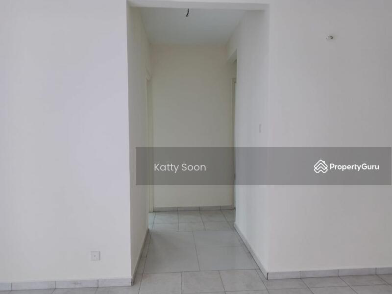 For Sale - Avenue Two (Avenue 2) Townvilla/Townhouse, Bandar Tun Hussein Onn Cheras