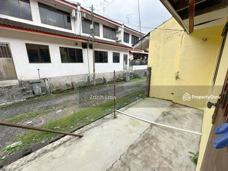 Double Storey House Taman Bukit Mewah Tampoi Johor Bahru, Tampoi