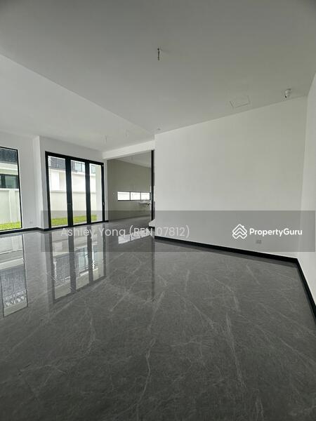 Untuk Dijual - Setia Tropika