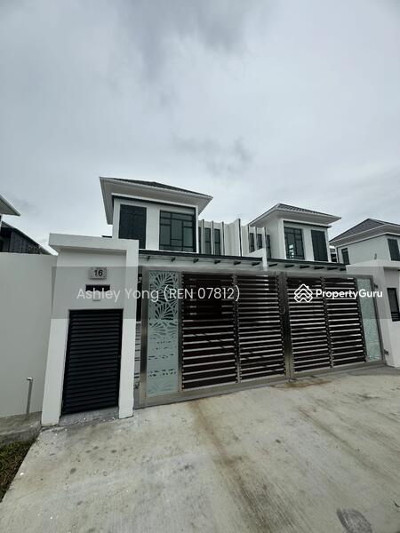 Untuk Dijual - Setia Tropika