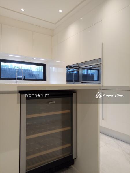 For Sale - 338 U-Thant