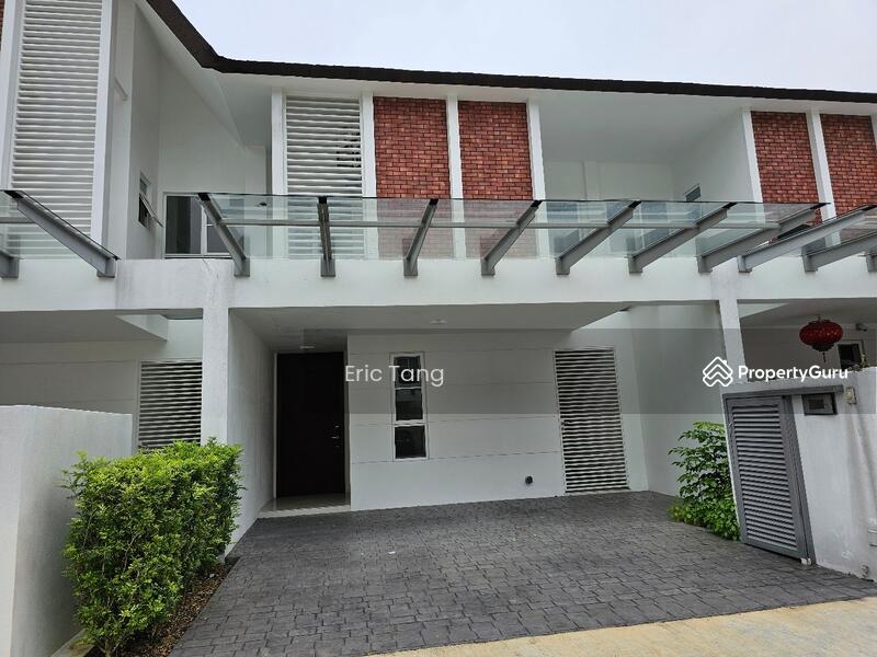 For Sale - Emerald Hill