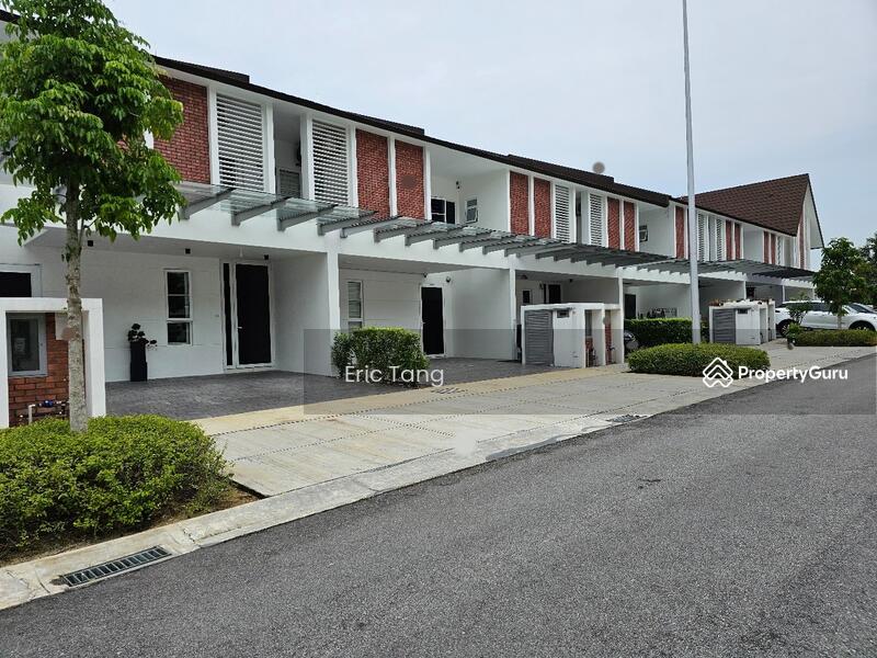 For Sale - Emerald Hill