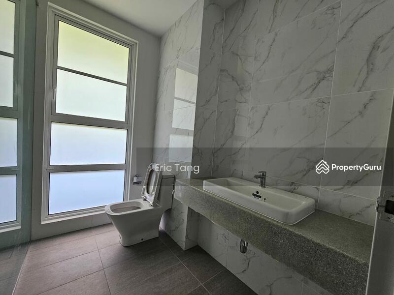 For Sale - Emerald Hill