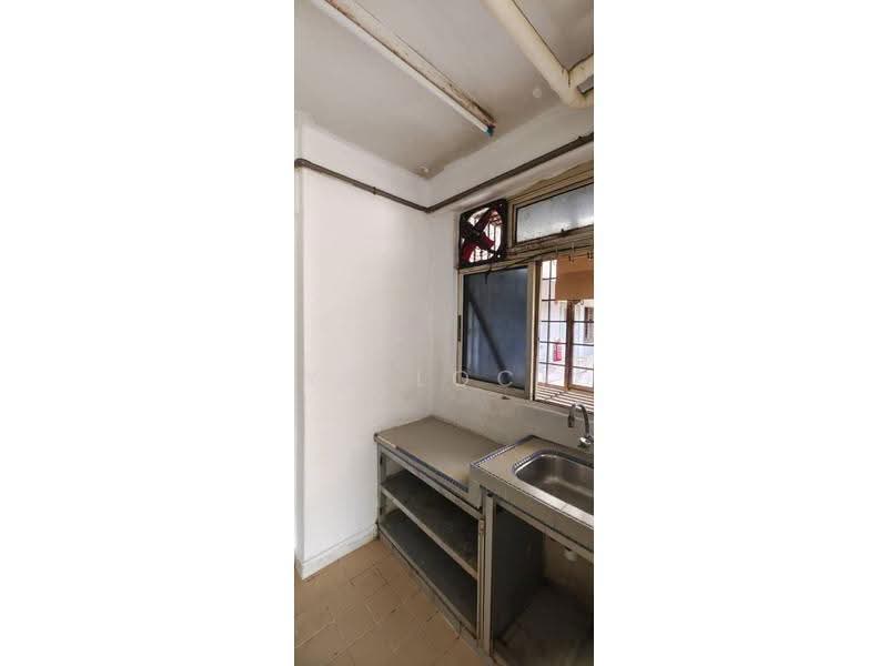 Apartment for Rent at Iris Apartment - YS Lock - Kitchen - PropertyGuru.com.my