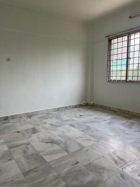 Apartment for Rent at Iris Apartment - YS Lock - Interior - PropertyGuru.com.my