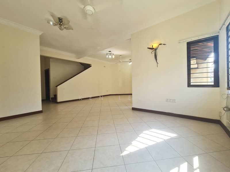 Semi-Detached House for Sale in Alam Damai (Cheras) - Ken Lew - Living Room - PropertyGuru.com.my