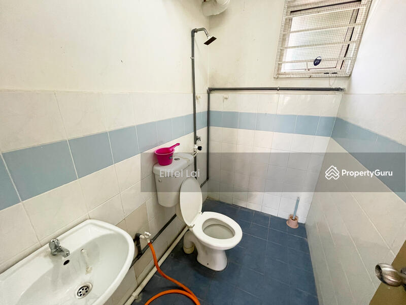 [LEVEL 2 WTH LIFT 3 ROOMS] Taman Topaz Apartment Dengkil Only 20 Mins