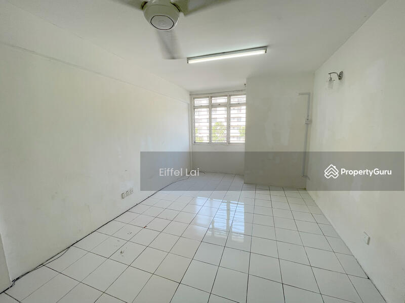 [LEVEL 2 WTH LIFT 3 ROOMS] Taman Topaz Apartment Dengkil Only 20 Mins