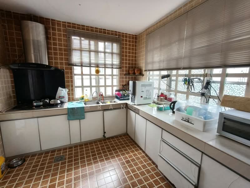 Rumah Teres untuk Dijual di Perdana College Heights (Mantin) - Imran Isa - Kitchen - PropertyGuru.com.my