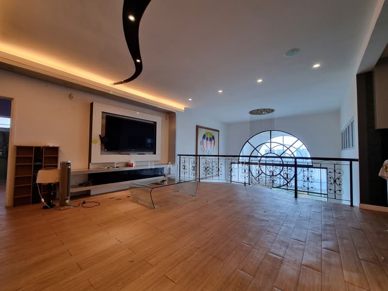 For Sale - 1 Bukit Utama