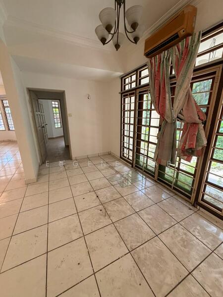 2-storey Terraced House for Sale in Bukit Rahman Putra (Sungai Buloh) - Eugene Yap - PropertyGuru.com.my