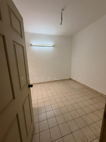 2-storey Terraced House for Sale in Bukit Rahman Putra (Sungai Buloh) - Eugene Yap - PropertyGuru.com.my