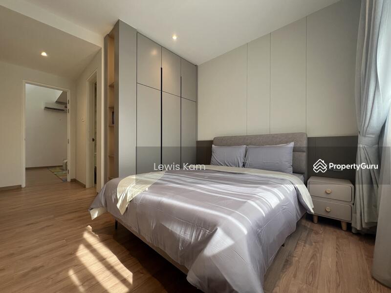 Rumah Teres 3 Tingkat untuk Dijual di Batu Ferringhi (Penang) - Lewis Kam - PropertyGuru.com.my