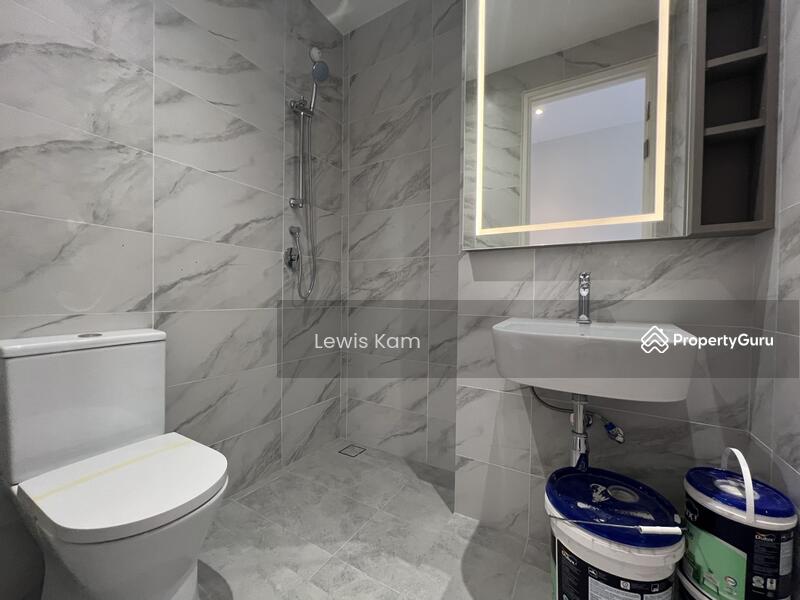 Rumah Teres 3 Tingkat untuk Dijual di Batu Ferringhi (Penang) - Lewis Kam - PropertyGuru.com.my