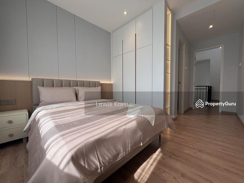 Rumah Teres 3 Tingkat untuk Dijual di Batu Ferringhi (Penang) - Lewis Kam - PropertyGuru.com.my