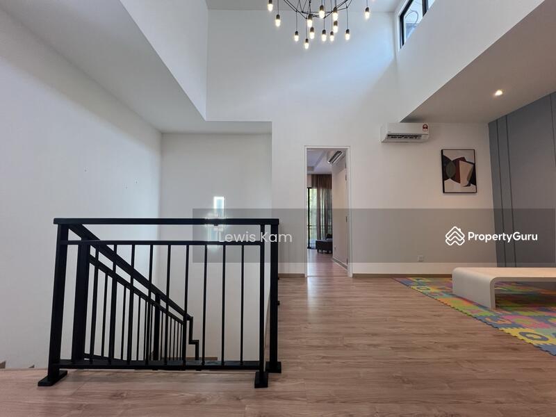 Rumah Teres 3 Tingkat untuk Dijual di Batu Ferringhi (Penang) - Lewis Kam - PropertyGuru.com.my