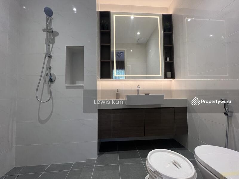Rumah Teres 3 Tingkat untuk Dijual di Batu Ferringhi (Penang) - Lewis Kam - PropertyGuru.com.my