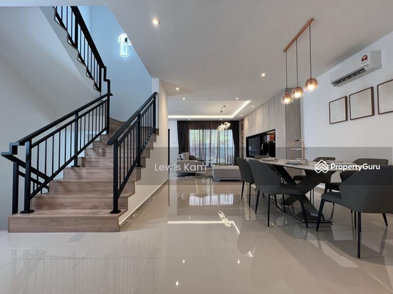 Rumah Teres 3 Tingkat untuk Dijual di Batu Ferringhi (Penang) - Lewis Kam - PropertyGuru.com.my