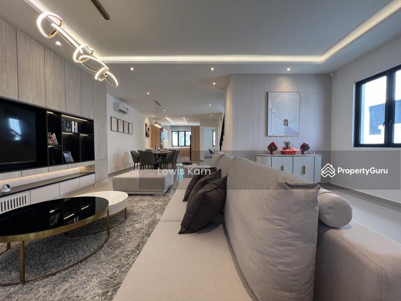 Rumah Teres 3 Tingkat untuk Dijual di Batu Ferringhi (Penang) - Lewis Kam - PropertyGuru.com.my