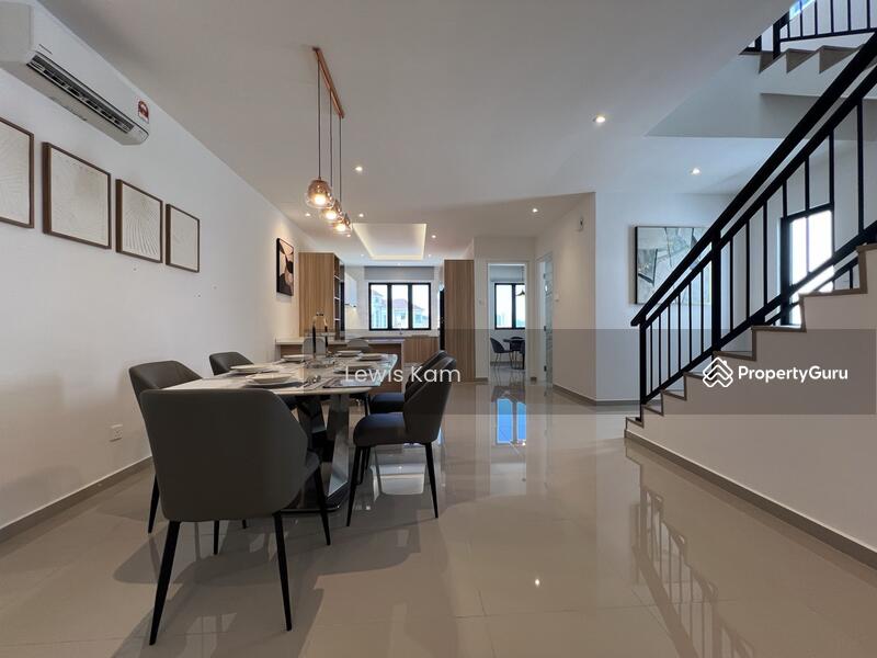 Rumah Teres 3 Tingkat untuk Dijual di Batu Ferringhi (Penang) - Lewis Kam - PropertyGuru.com.my