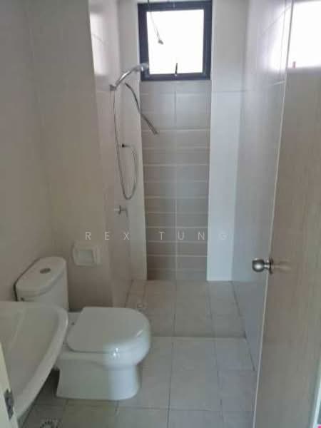 Condominium for Sale at ForestVille - Rex Tung - Bathroom - PropertyGuru.com.my